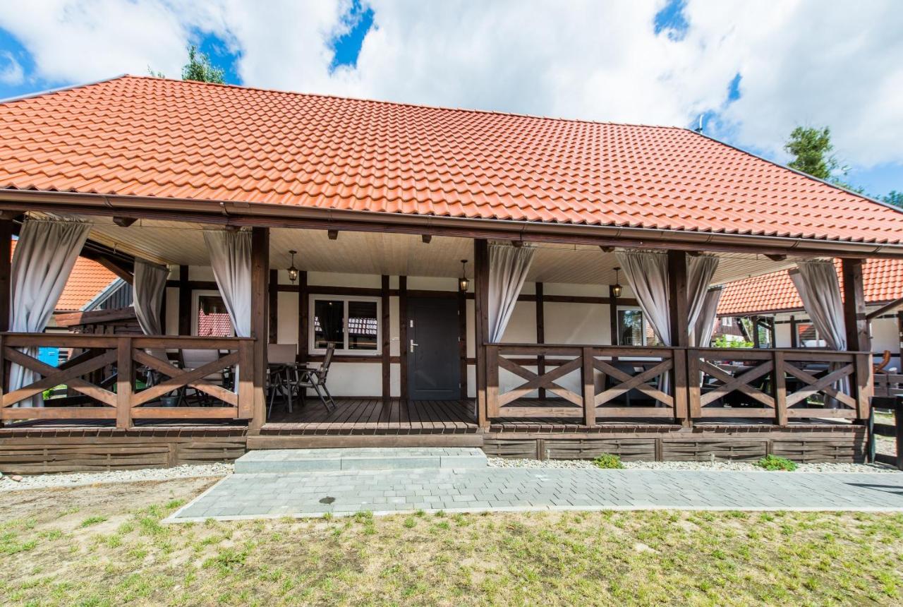 Dom Kaszubski Nr 65 Zalakowo Ngoại thất bức ảnh